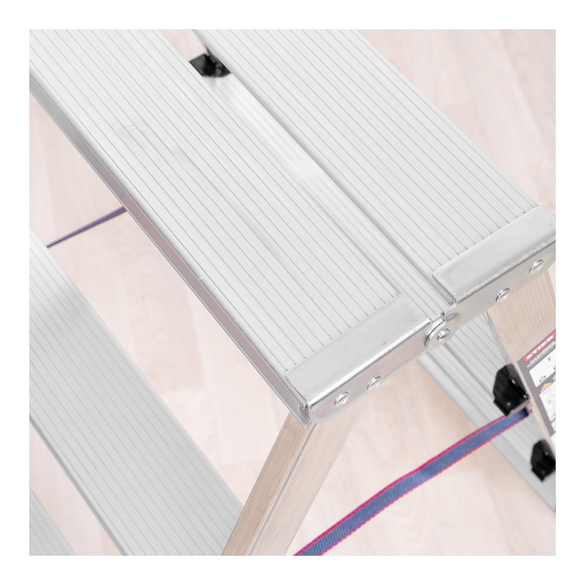 STIER Stepladder 2x4 steps double-sided accessible light robust Safe