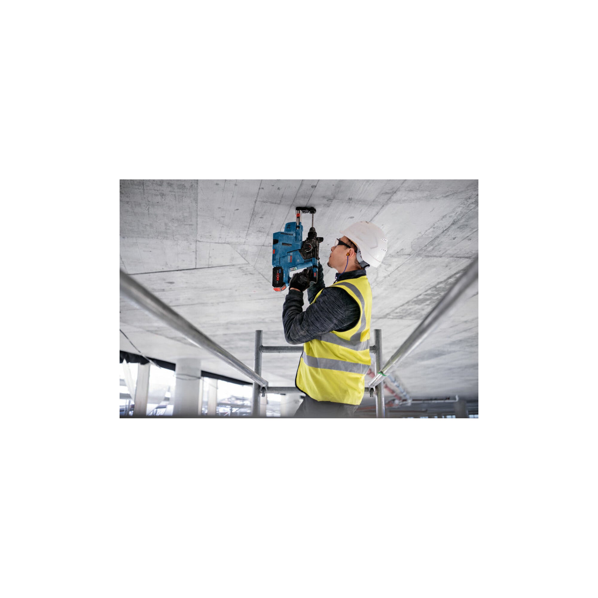Bosch Akku-Bohrhammer mit SDS plus GBH 18V-24 C