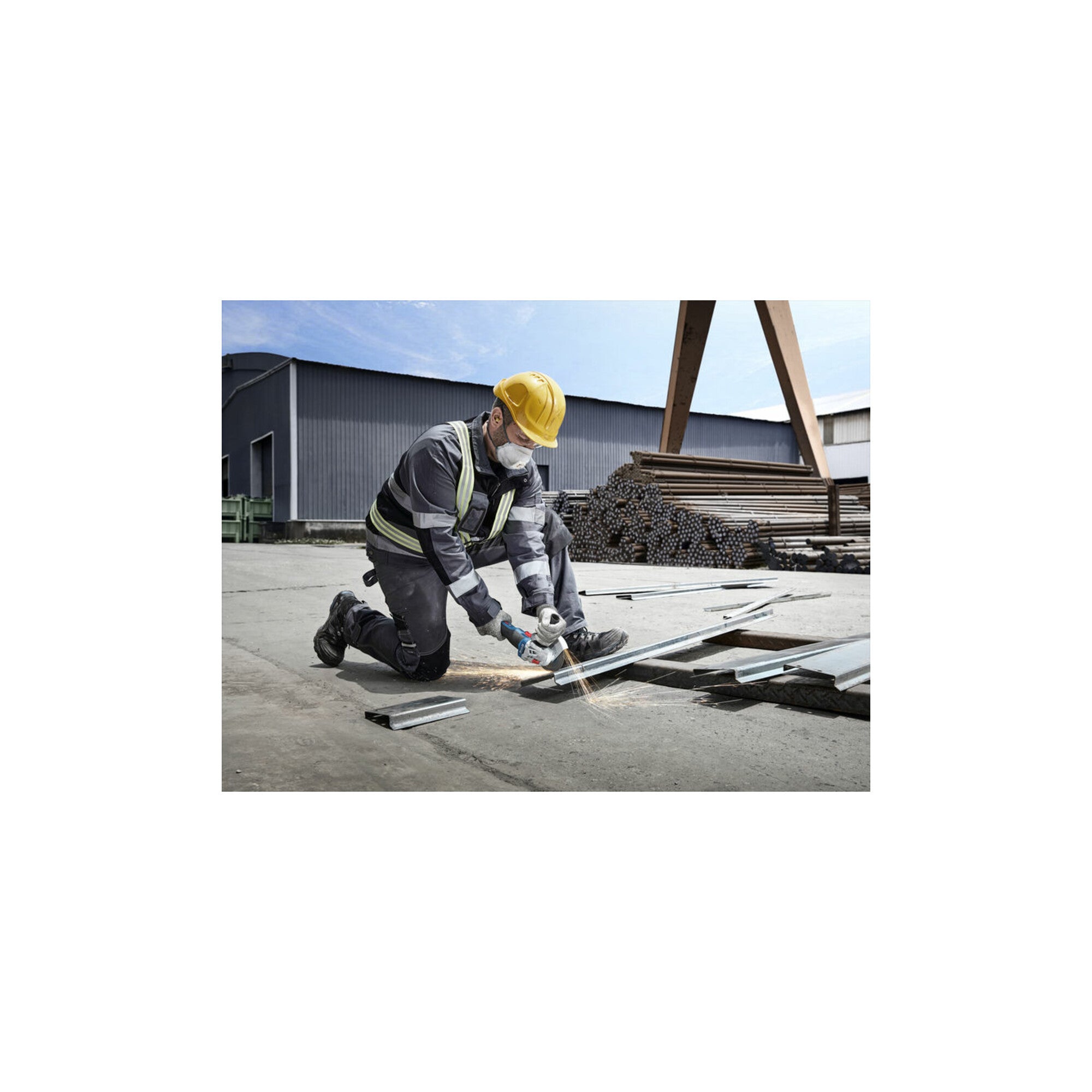 Bosch Akku-Winkelschleifer GWS 18V-8 in L-BOXX 136