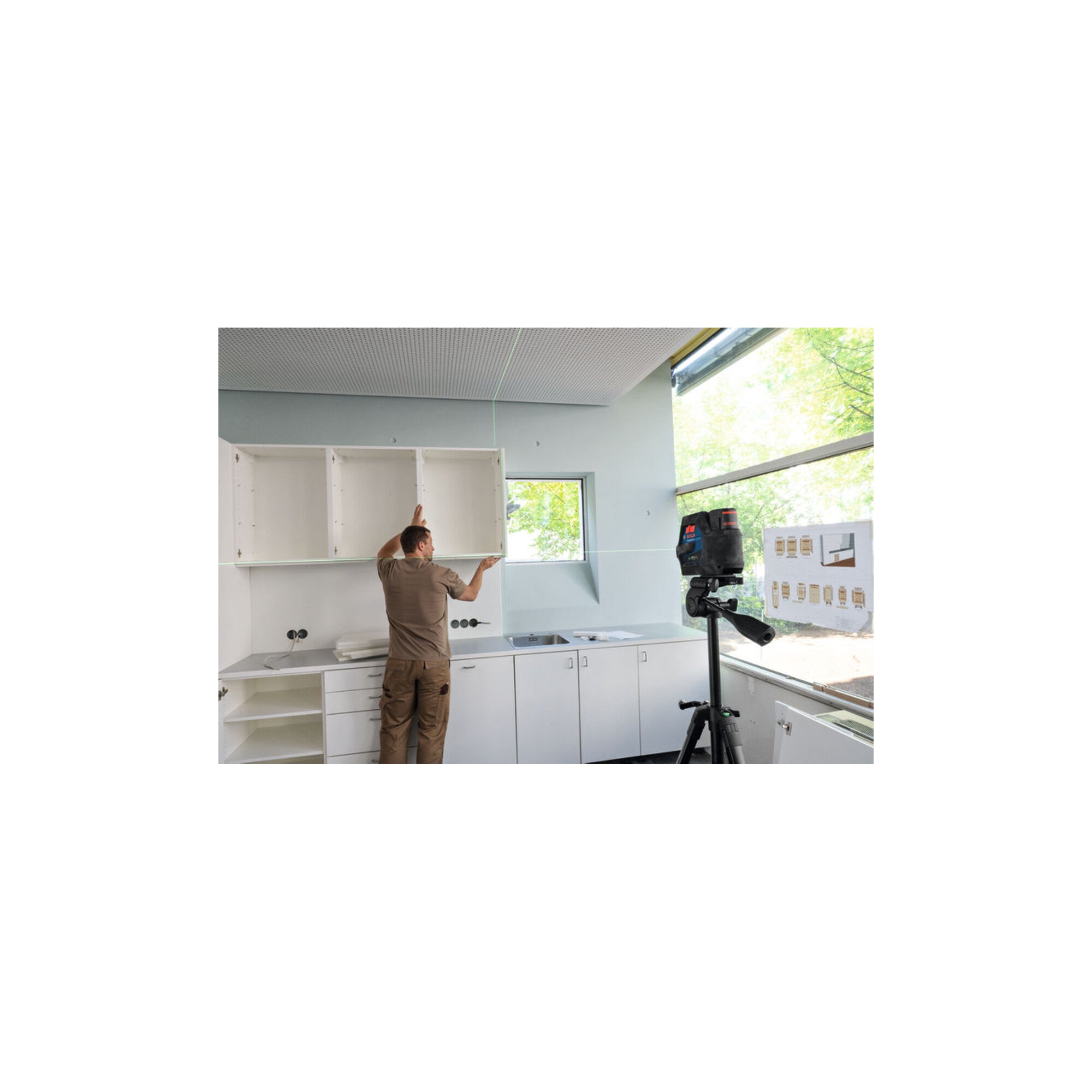 Bosch Kombilaser GCL 12V-50-22 CG mit Baustativ