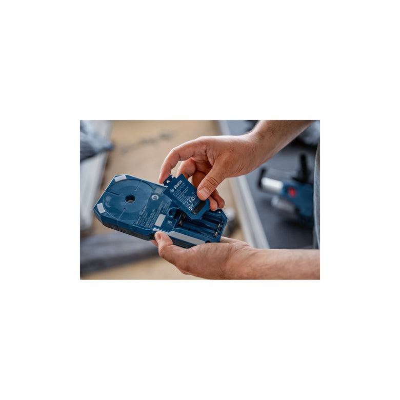 Bosch Ortungsgerät GMS 120-27 mit Tasche; 2 x 1,5 V LR6-Batterie (AA)