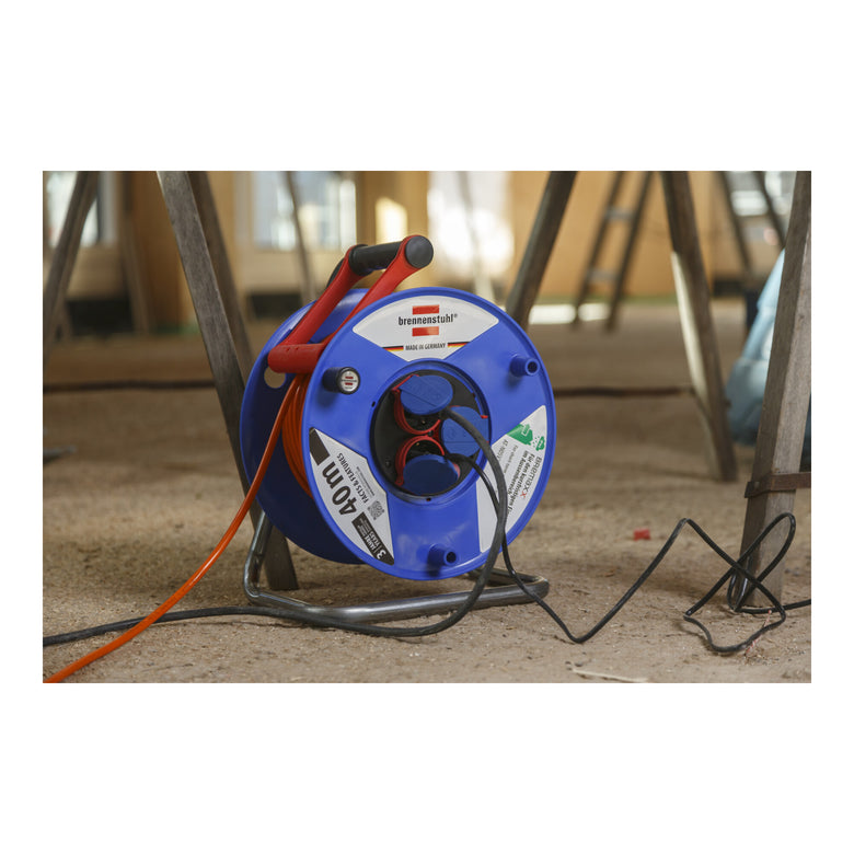 Brennenstuhl Garant IP44 Kabeltrommel, 40m Kabel in orange