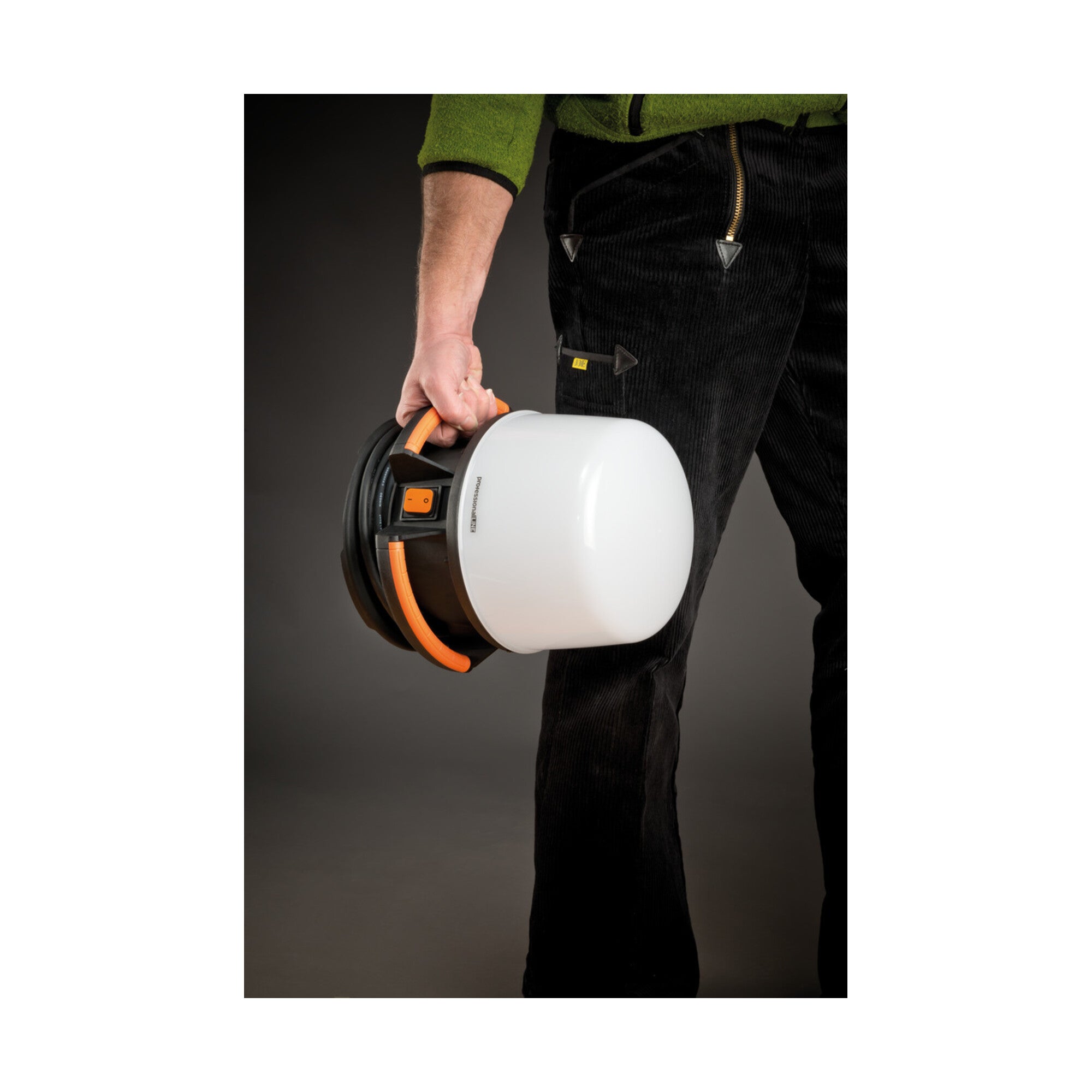 Brennenstuhl professionalLINE Mobiler 360° LED Strahler ORUM 5050 M, 5800lm 47W