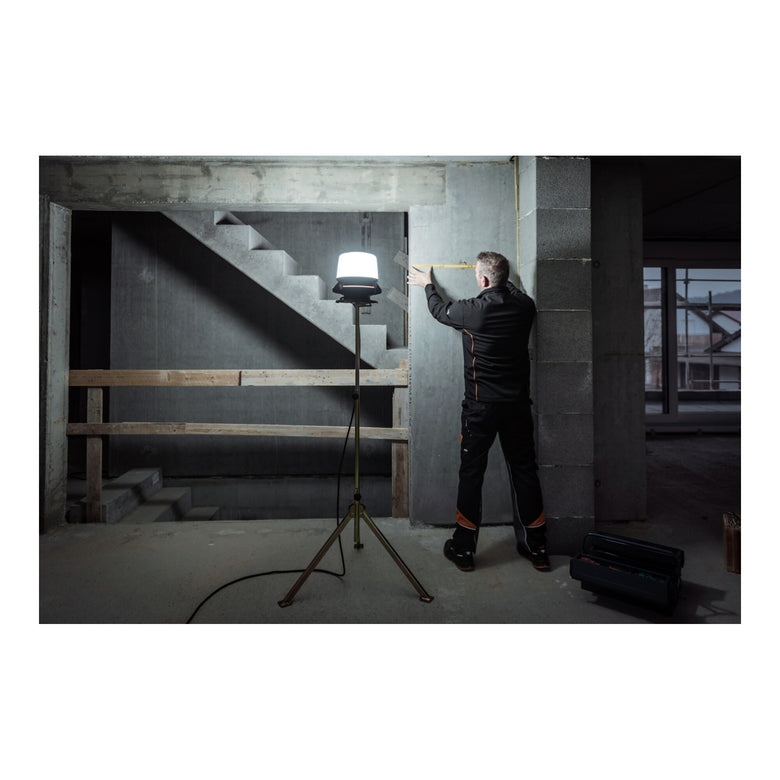 Brennenstuhl professionalLINE Mobiler 360° LED Strahler ORUM 5050 M, 5800lm 47W